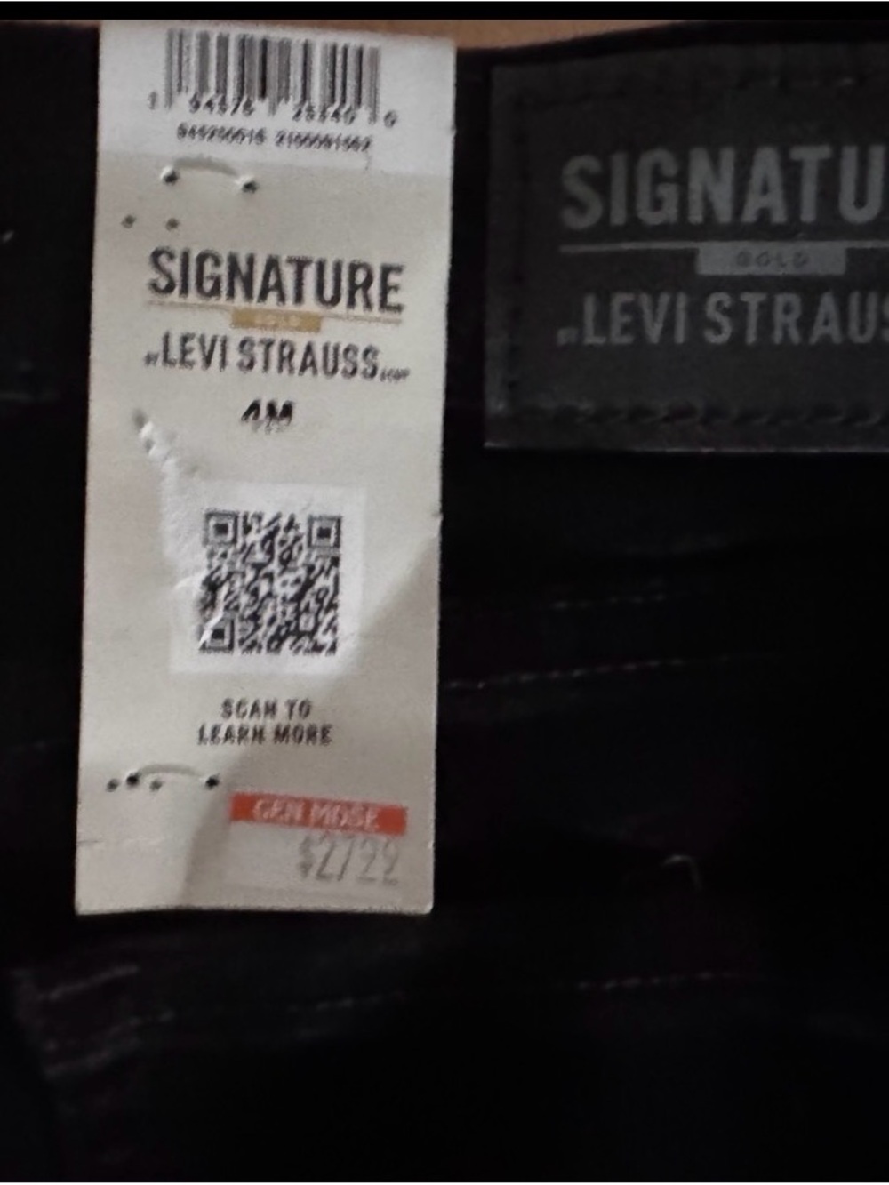 Levi's Signature Black Jeans, size 4